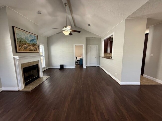Photo - 4 bedroom home in Greyfield Place S/D