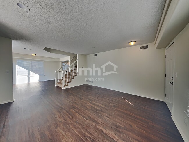 Photo - 4103 N Malta St