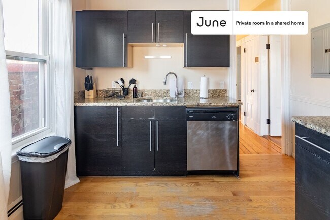 Photo - Room in Shared 4 bed/1 bath home Unidad B