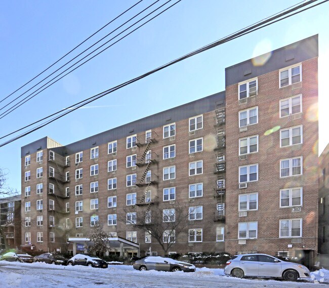 Photo - Windsor House