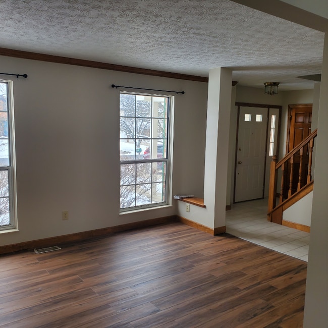 Photo - 315 High Meadows Village Dr