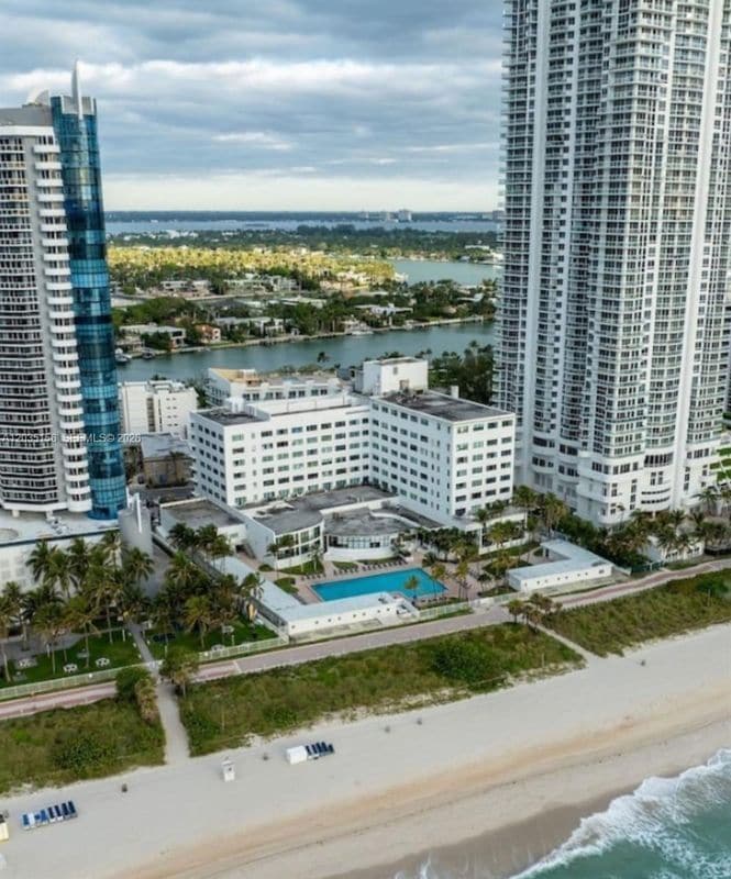 Photo - 6345 Collins Ave Unit 830