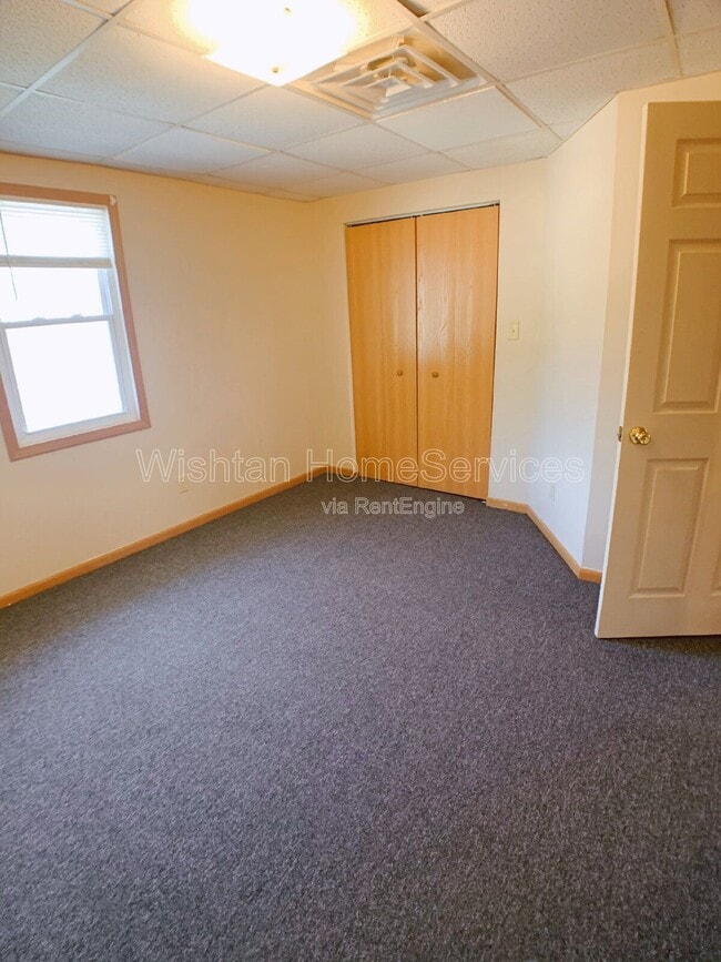 Photo - 308 W Adams Rd