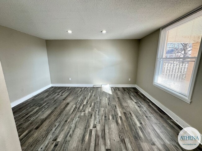 Photo - 225 N Sprigg St Unidad 225-A