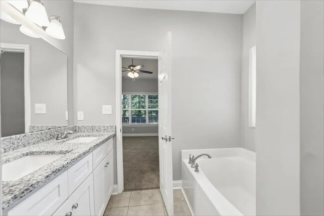 2369 Eagle Glen Ct
