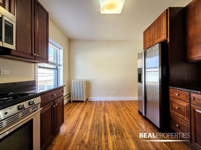 1 bedroom in CHICAGO IL 60613 - 1 bedroom in CHICAGO IL 60613 Condo Unit E1