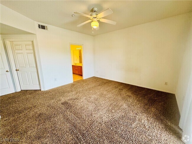 Building Photo - 833 Aspen Peak Loop Unit 1325 Rental