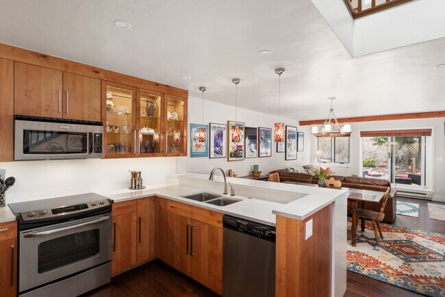 Photo - 467 Snowmass Club Cir