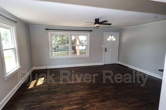Photo - 406 Fleming St