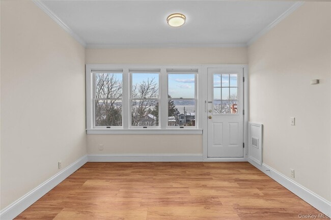 Photo - 10 S Eckar St Unit 3