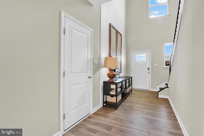 Photo - 491 Hanson St