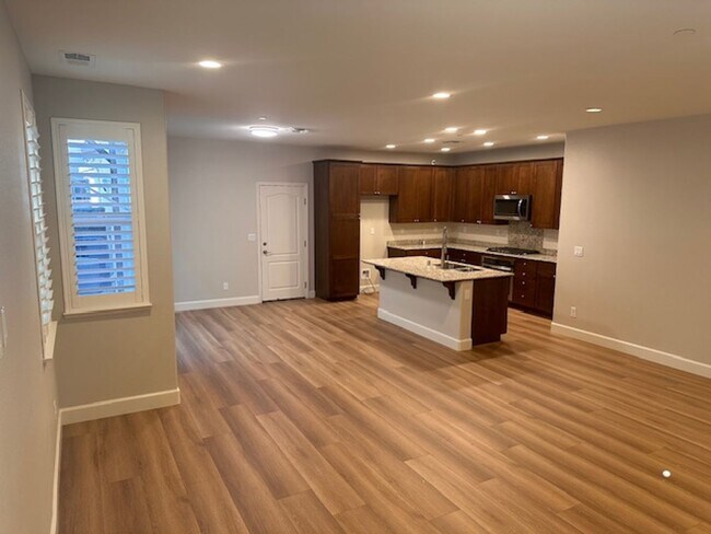 Photo - Charming 4BD/2.5BA Vineyard Crossing House!