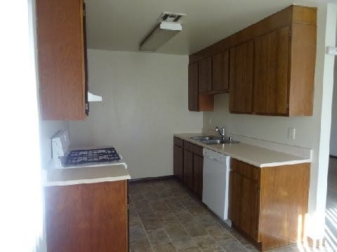 Kitchen - 27504 Violin Canyon Rd Unit 8