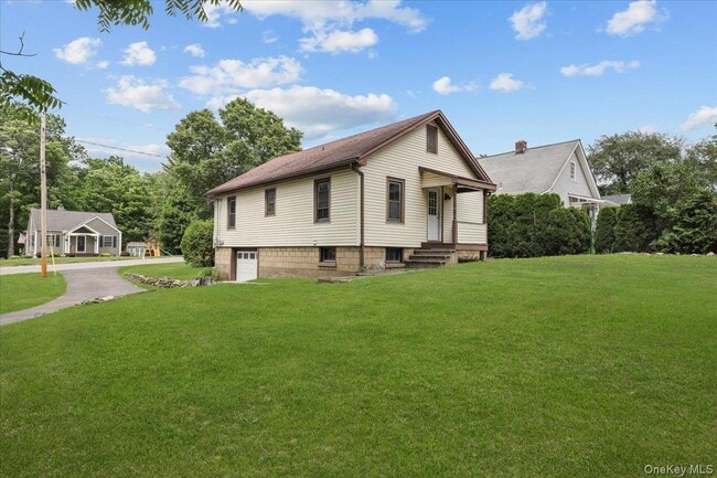 Photo - 37 Yates Ave