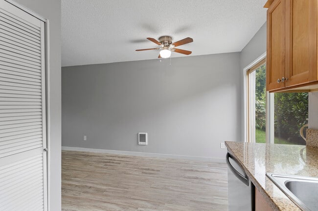 Photo - JOHN JAMES APTS