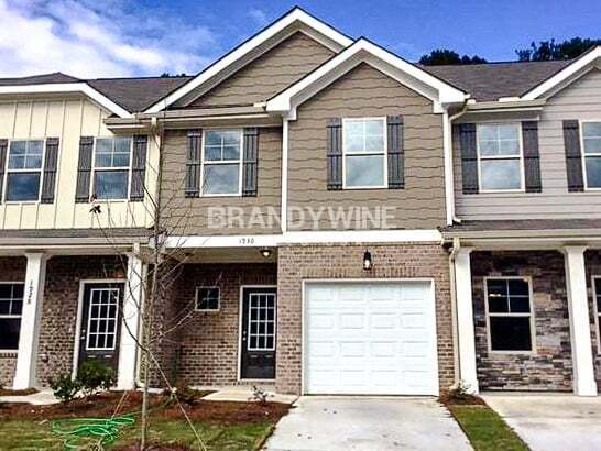 Building Photo - 1930 Old Dogwood