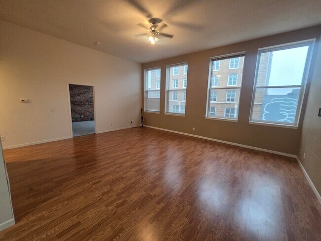1706 2nd Ave Unit 3