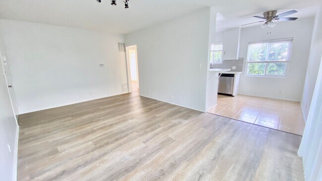 Photo - 9030 Harratt St.