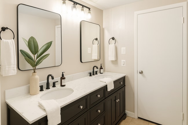 Photo - 13053 Marquette Ln