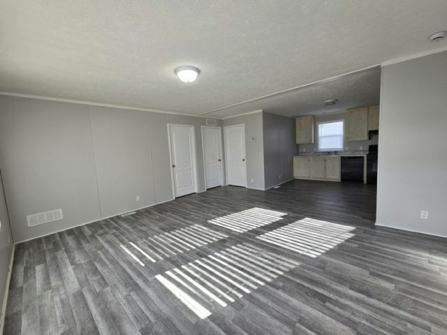 Photo - 801 MacBeth Cir