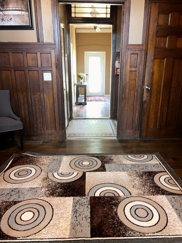 Photo - 298 Capital Ave NE