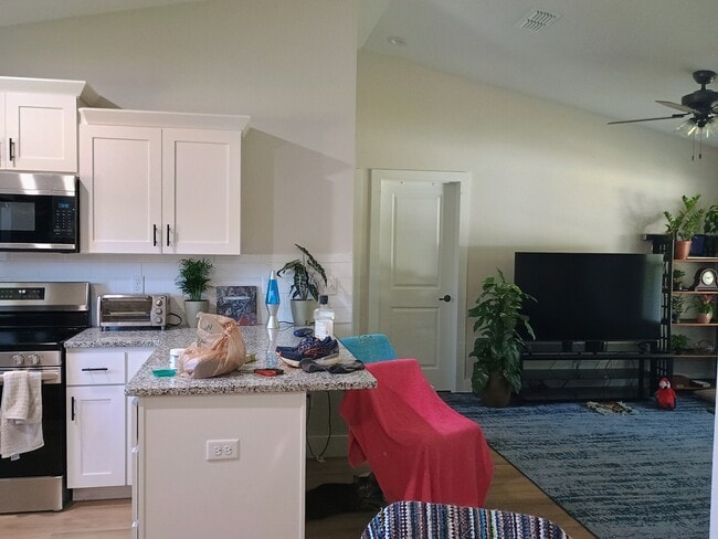 Photo - 14437 SW 21st Pl