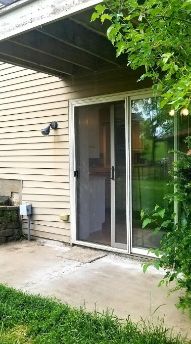 PRIVATE FENCED IN YARD - 42 Park Heights Court Unit #1