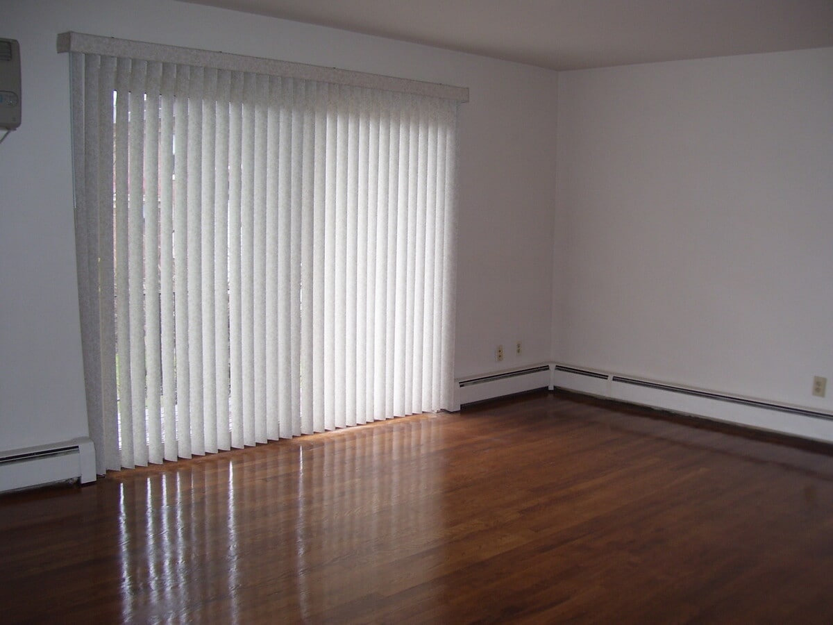 Photo - 3627 Shaw Ave
