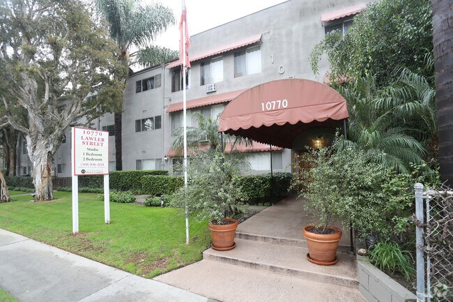 Photo - Lawler Street