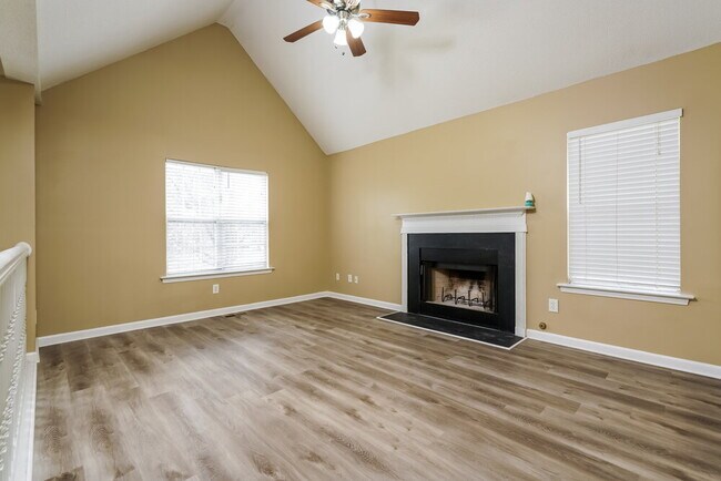 Photo - 6320 Wellington Ct