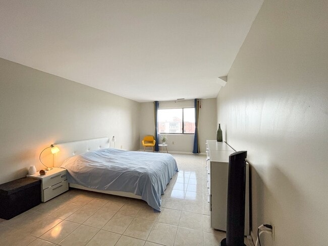 Photo - 30 Revere Beach Pkwy Unit 802