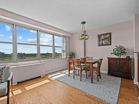 Building Photo - 555 Kappock St Unit 14C