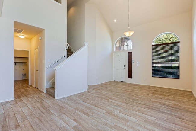 Photo - Beautiful 3 bedroom, 2.5 bathroom home in Manor!!!