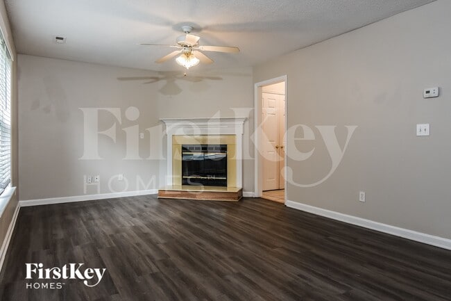Photo - 1503 Glenn Meade Dr
