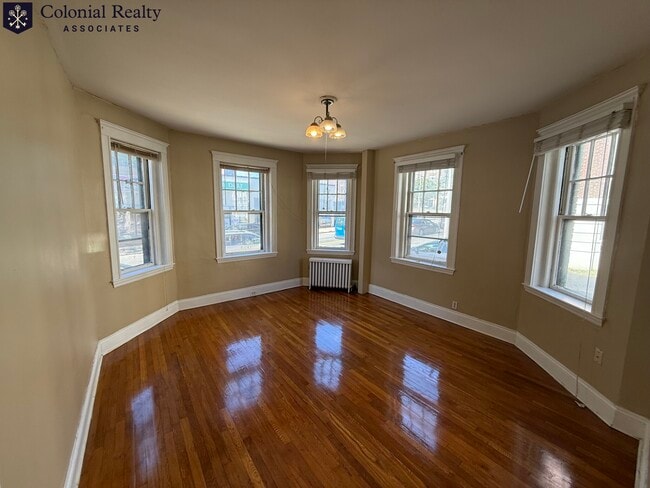 Photo - 319 Allston St Unidad 4