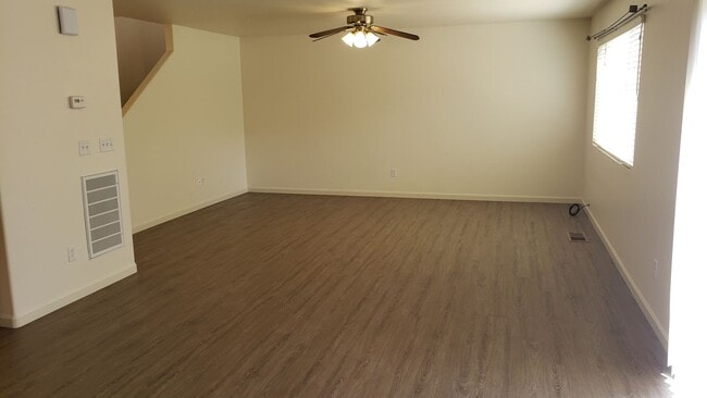 Photo - SPACIOUS 3 BED/2.5 BATH/2 CAR GAR/ A/C / 1580 SQ FT HOME IS MOVE IN READY