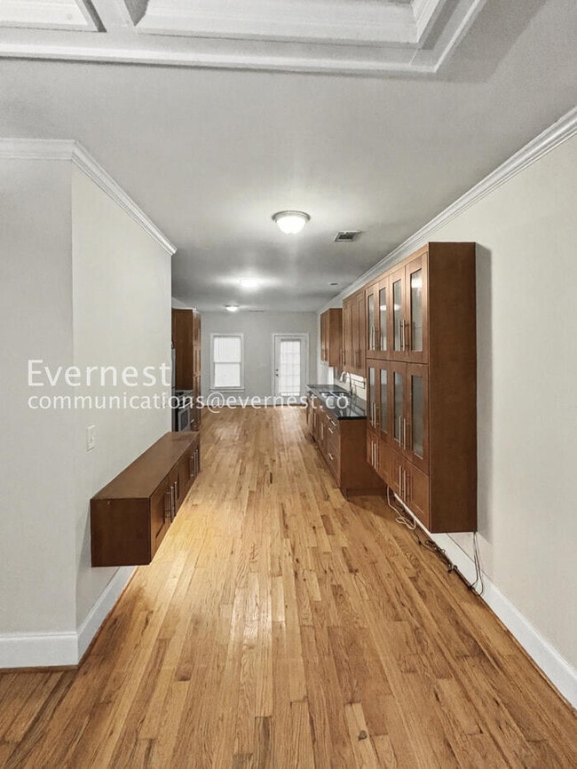 Photo - 3 Bed/2 Bath House/ Available Now!