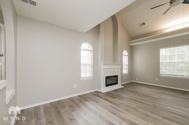 Photo - 2933 Riverwalk Cove