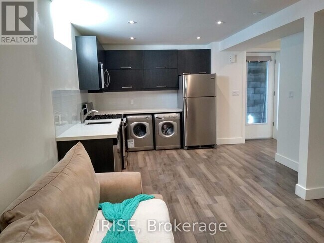 Photo - 11 Donmore Ave