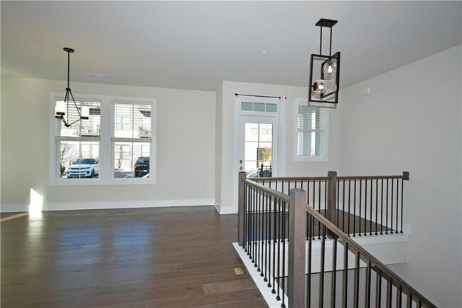 Photo - 1208 Waterfall Ct
