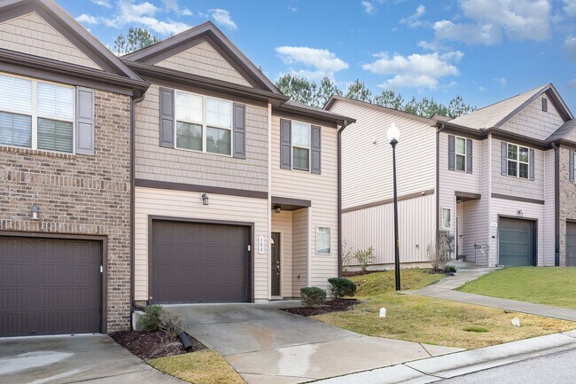 108 Bella Pl