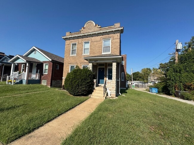Building Photo - 6419 Virginia Ave Unit 2