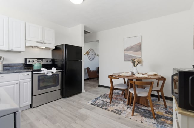 Photo - 361 Cherry St