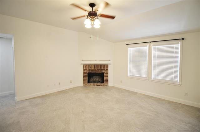 Photo - 928 W Oakcrest Dr