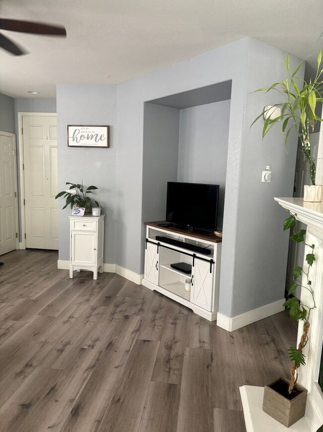 Photo - Cute As A Bug 3/2 Natomas Home!  (Please see attached info for viewings!