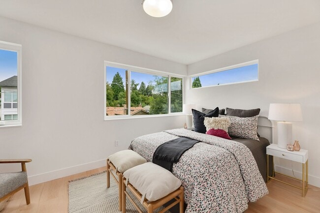 Photo - 7033 35th Ave NE