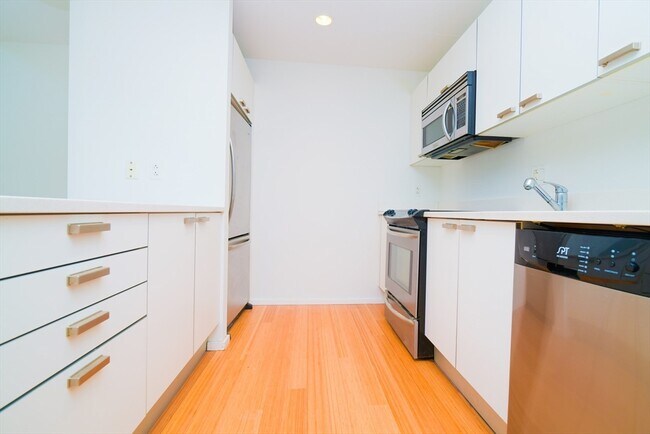 Photo - 1 Earhart St Unit 311