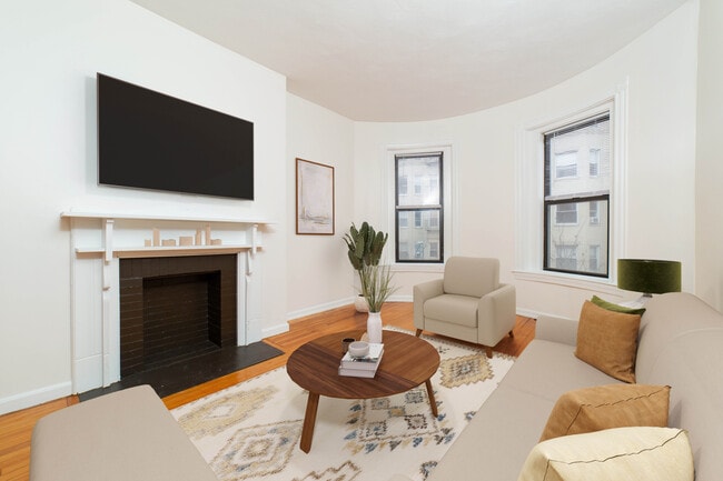 15-25 Hemenway St