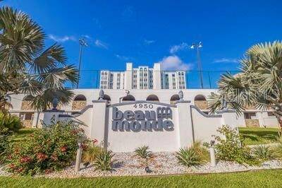 Photo - 4950 Gulf Blvd Unidad 409 Rental