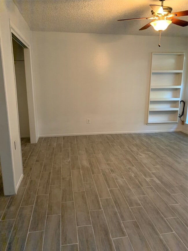 Photo - 11110 Bammel North Houston Rd Unidad C